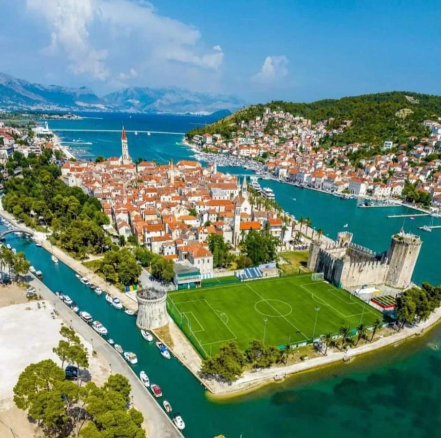 Luxury In Trogir Apartmant Drago Extérieur photo